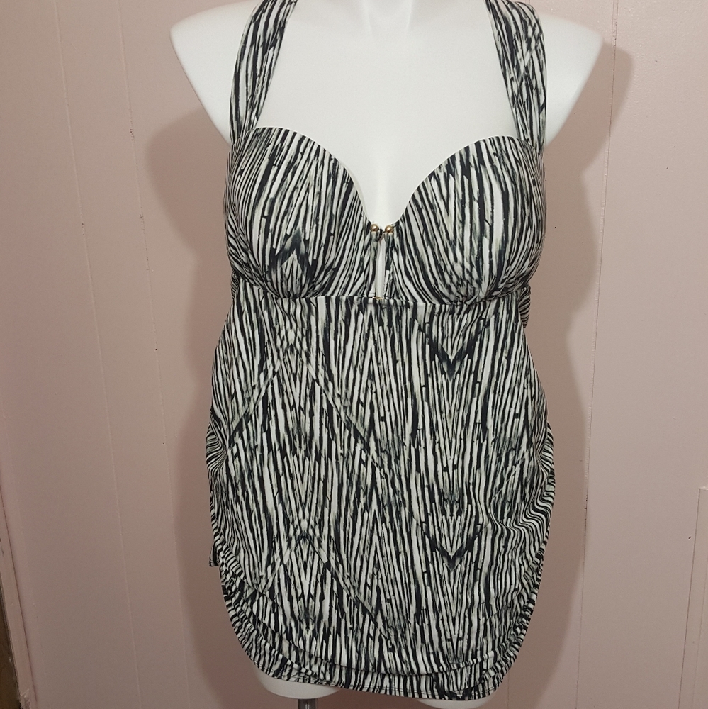 Swim top